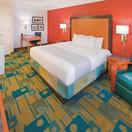 Baymont By Wyndham Lubbock - Downtown Civic Center Hotel Kültér fotó